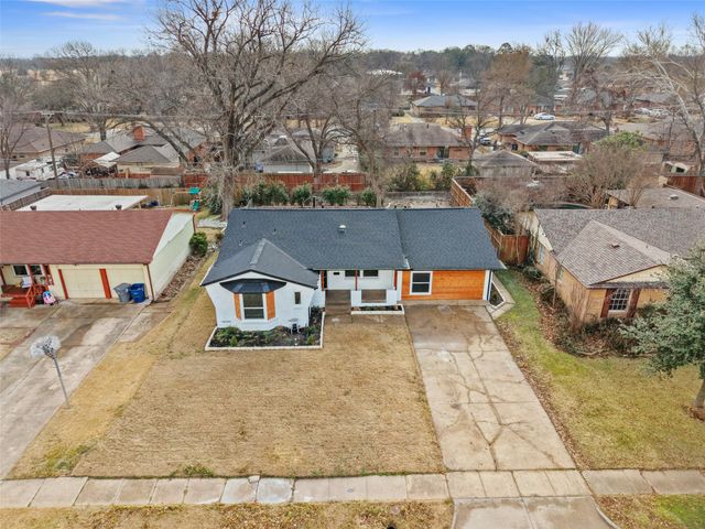 11046 Delford Circle, Dallas, TX 75228