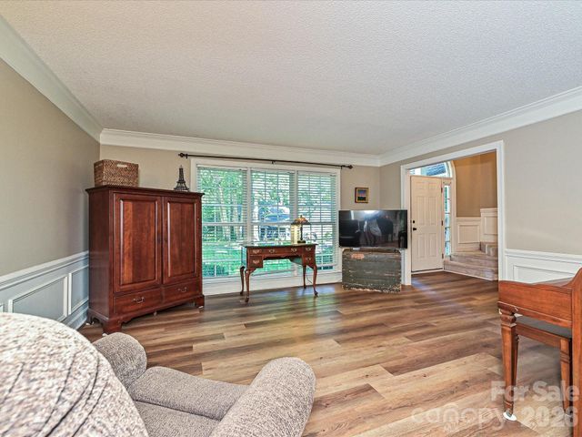 8717 Doe Path Lane, Huntersville, NC 28078