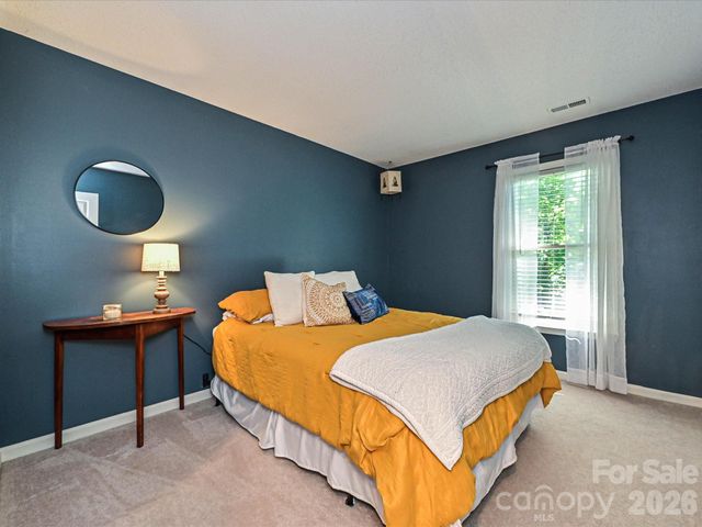 8717 Doe Path Lane, Huntersville, NC 28078