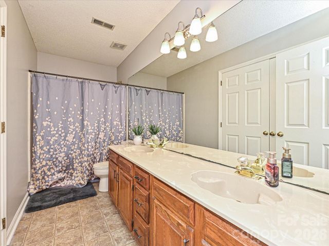 8717 Doe Path Lane, Huntersville, NC 28078