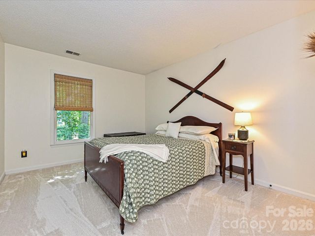 8717 Doe Path Lane, Huntersville, NC 28078
