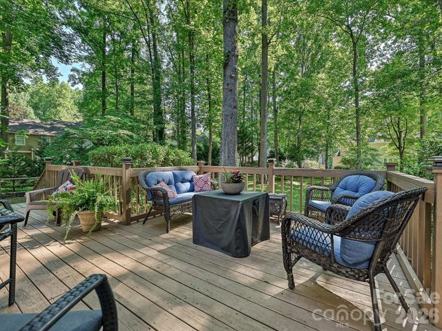 8717 Doe Path Lane, Huntersville, NC 28078