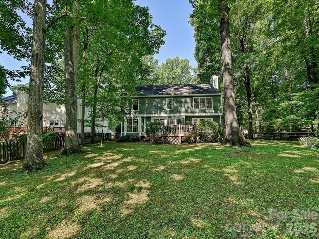 8717 Doe Path Lane, Huntersville, NC 28078