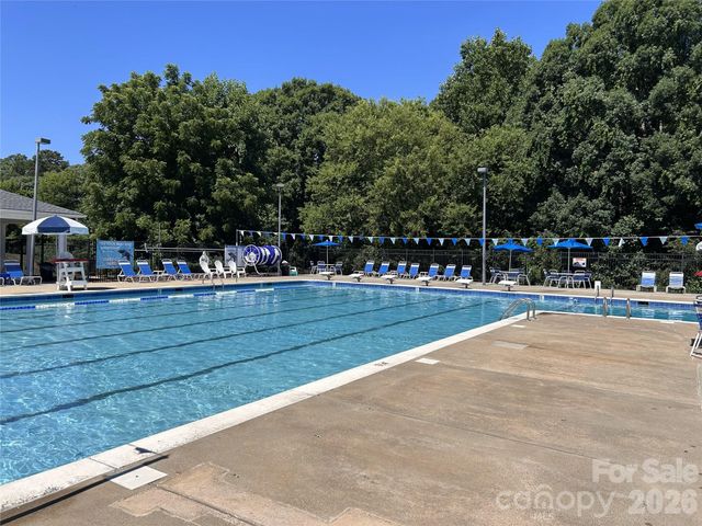8717 Doe Path Lane, Huntersville, NC 28078