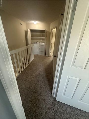 941 Lehman Dr DR, Virginia Beach, VA 23462