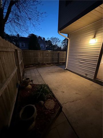 941 Lehman Dr DR, Virginia Beach, VA 23462