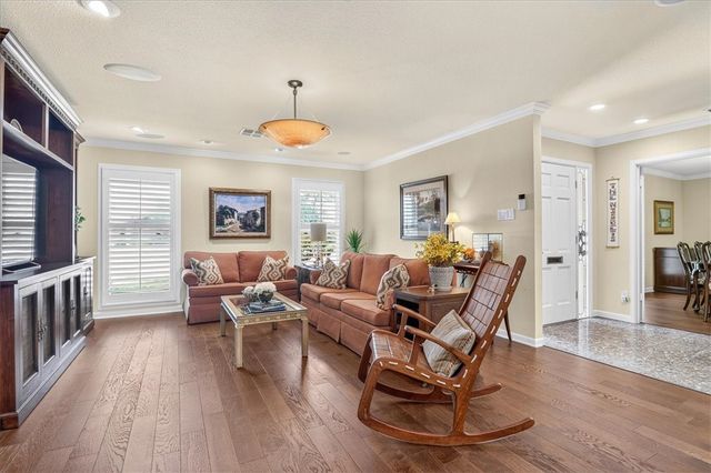 334 Cape Cod Dr, Corpus Christi, TX 78412