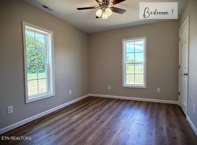 246 Ralph Spivey Lane, Gainesboro, TN 38562