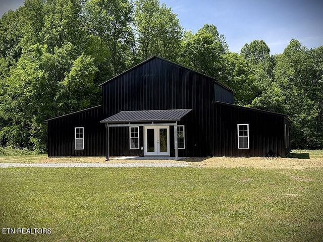 246 Ralph Spivey Lane, Gainesboro, TN 38562