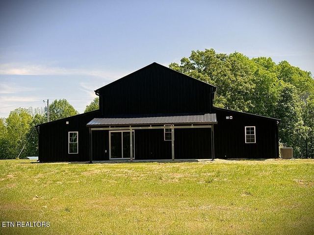 246 Ralph Spivey Lane, Gainesboro, TN 38562