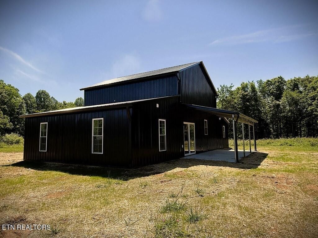 246 Ralph Spivey Lane, Gainesboro, TN 38562