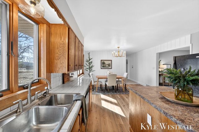 938 Delora Street, Muskegon, MI 49442