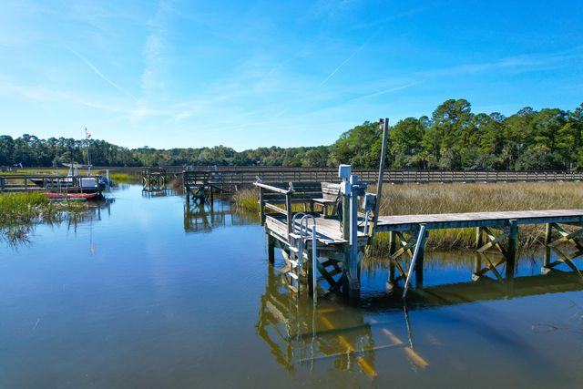 1913 Dunes Mill Way, Mount Pleasant, SC 29466