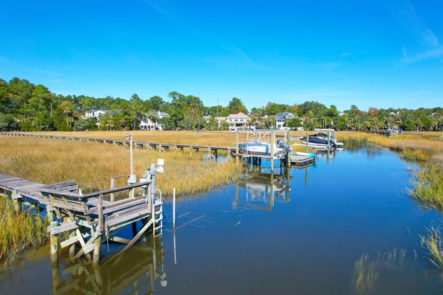 1913 Dunes Mill Way, Mount Pleasant, SC 29466