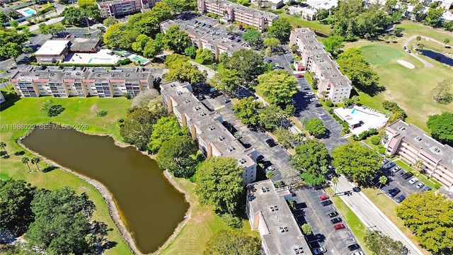 1030 Country Club Dr 309, Margate, FL 33063