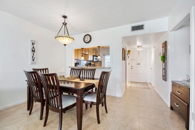 5200 Washington Street 301, Hollywood, FL 33021