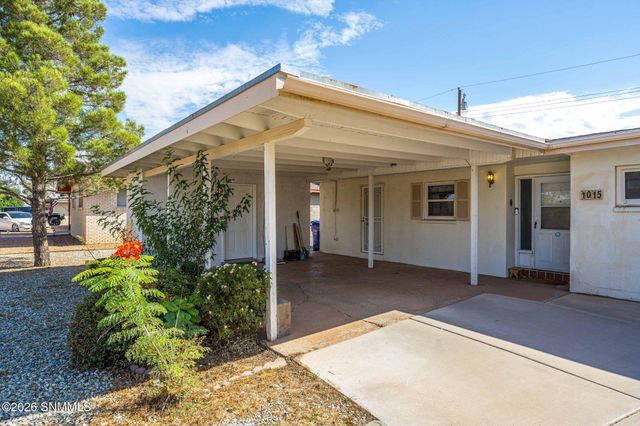 1015 Calle Del Encanto, Las Cruces, NM 88005