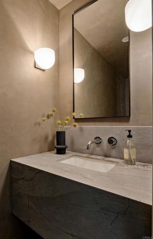 1812 Highland Dr, Newport Beach, CA 92660