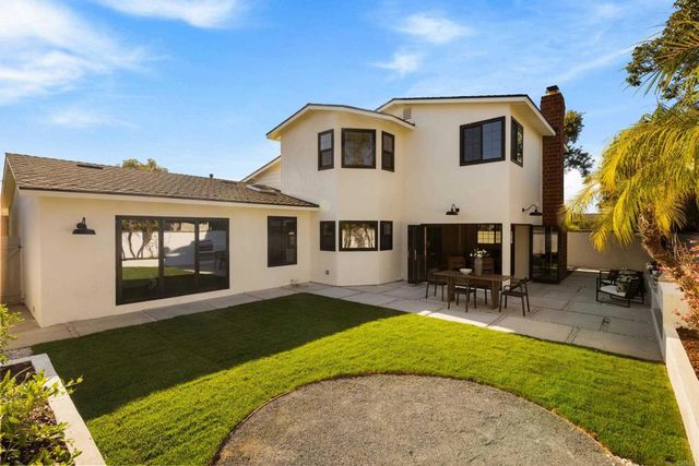 1812 Highland Dr, Newport Beach, CA 92660