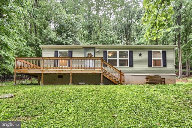 1148 N MOULSTOWN RD N, Hanover, PA 17331