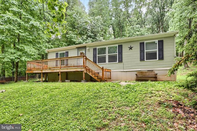 1148 N MOULSTOWN RD N, Hanover, PA 17331