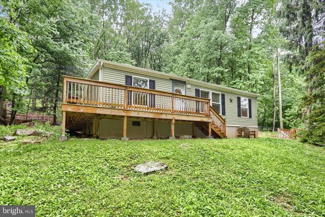 1148 N MOULSTOWN RD N, Hanover, PA 17331