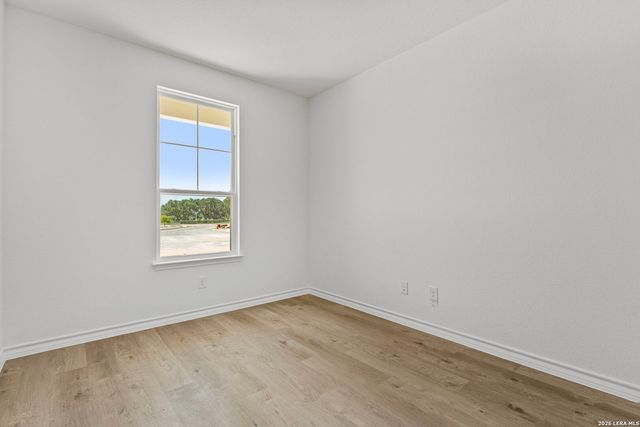 305 JERSEY LN, Boerne, TX 78006