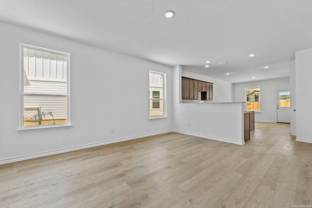 305 JERSEY LN, Boerne, TX 78006