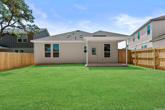 305 JERSEY LN, Boerne, TX 78006