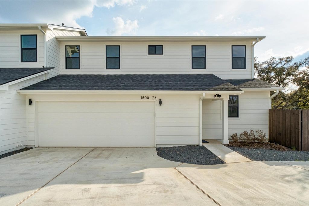 1500 Sylvan Glade 2A, Austin, TX 78745