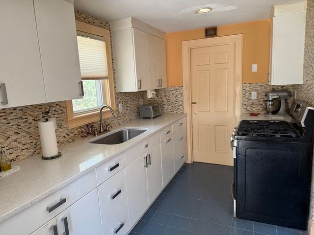 168 Speen St, Natick, MA 01760