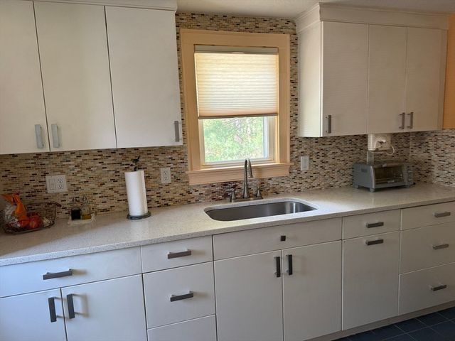 168 Speen St, Natick, MA 01760