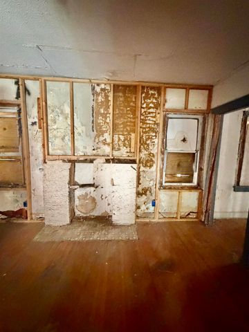 436 N Minnesota, Wichita, KS 67214