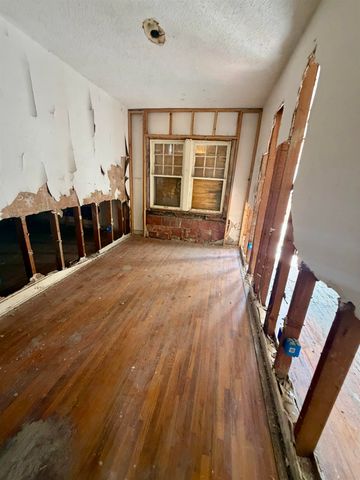 436 N Minnesota, Wichita, KS 67214