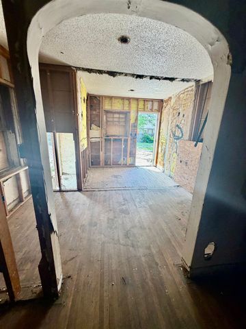 436 N Minnesota, Wichita, KS 67214