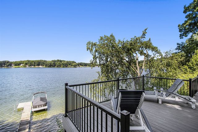 58604 E Clear Lake Road, Three Rivers, MI 49093