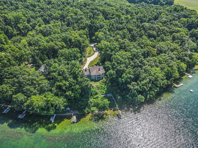 58604 E Clear Lake Road, Three Rivers, MI 49093