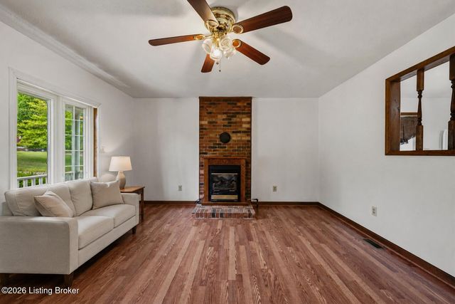 351 Tunnel Hill Rd, Elizabethtown, KY 42701