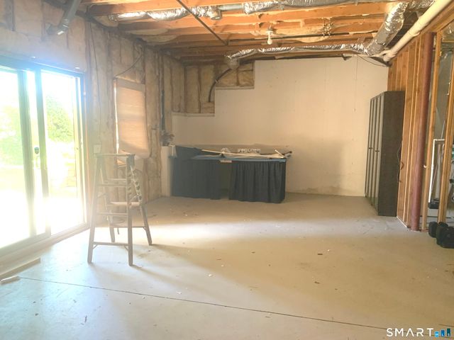 141 Union Street, Manchester, CT 06042