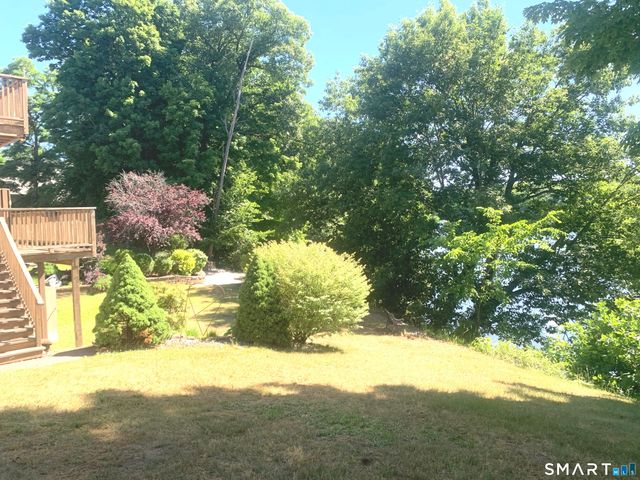 141 Union Street, Manchester, CT 06042