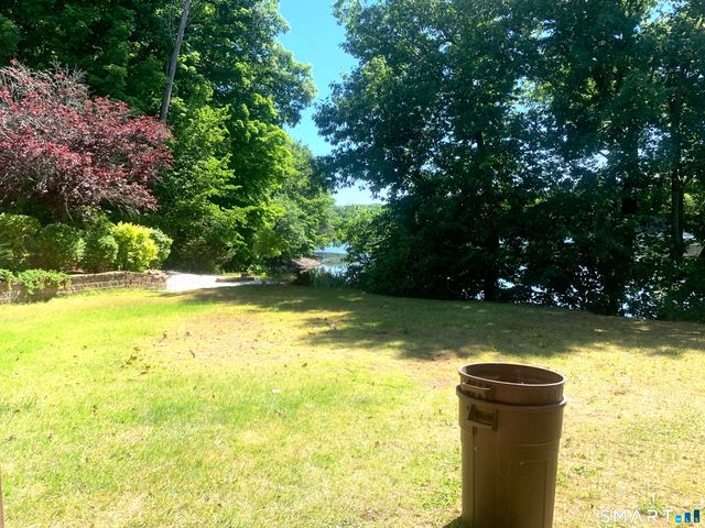 141 Union Street, Manchester, CT 06042