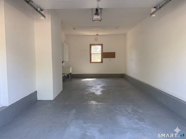 141 Union Street, Manchester, CT 06042