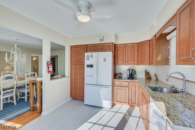 308 Cove Dr, Brick Twp., NJ 08738