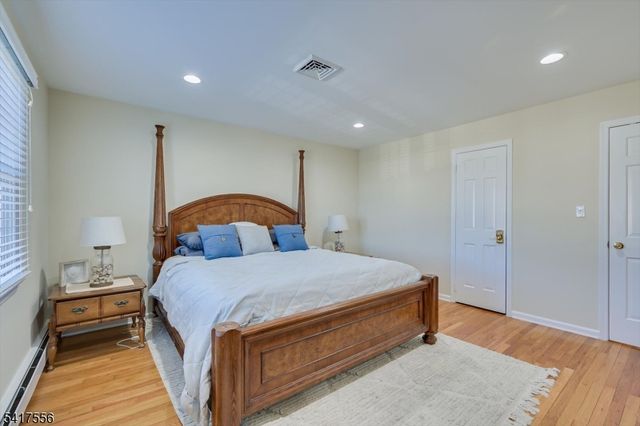 308 Cove Dr, Brick Twp., NJ 08738