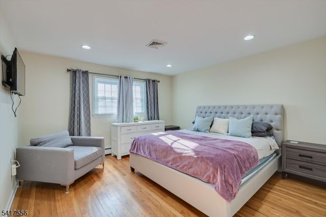 308 Cove Dr, Brick Twp., NJ 08738