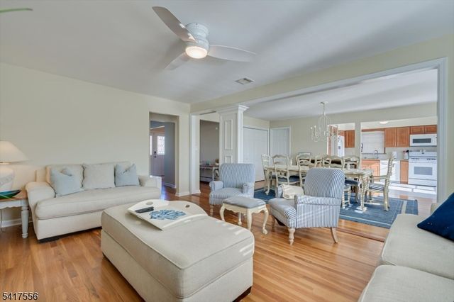 308 Cove Dr, Brick Twp., NJ 08738