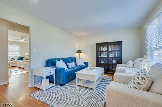 308 Cove Dr, Brick Twp., NJ 08738