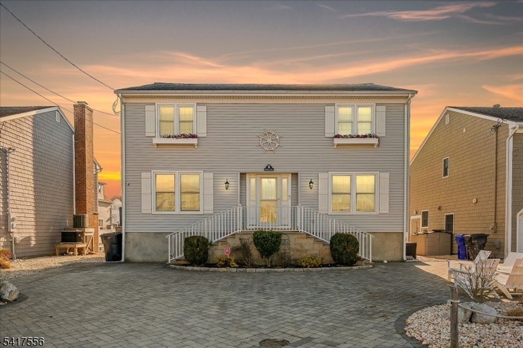 308 Cove Dr, Brick Twp., NJ 08738