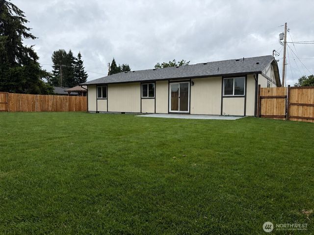 303 Railroad Street SW, Yelm, WA 98597