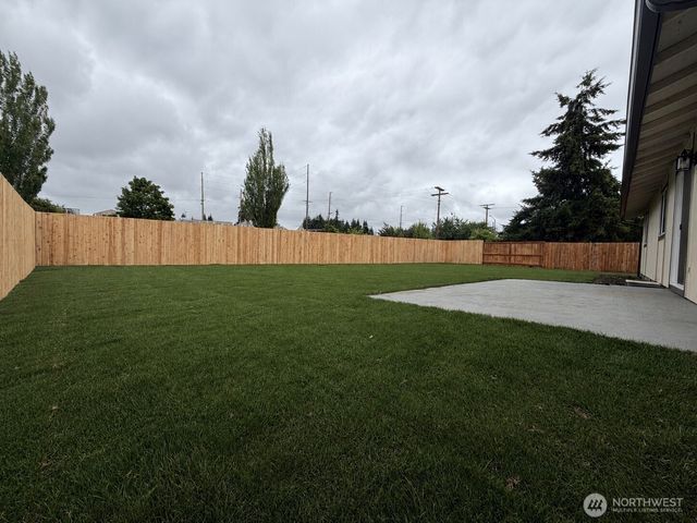 303 Railroad Street SW, Yelm, WA 98597